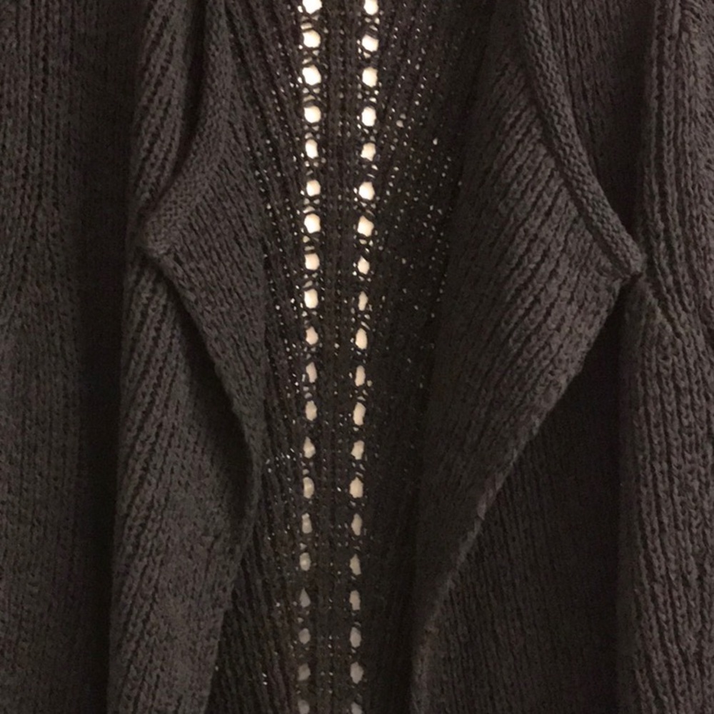 Sweater - Picture 3 of 7